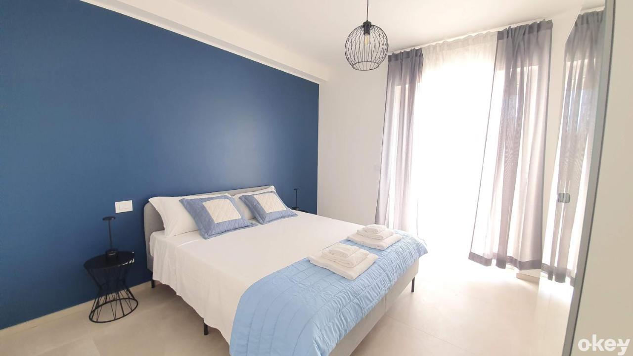 Villa Mediterranea Apartments - Seaview, Pool & Garden Bari Eksteriør bilde