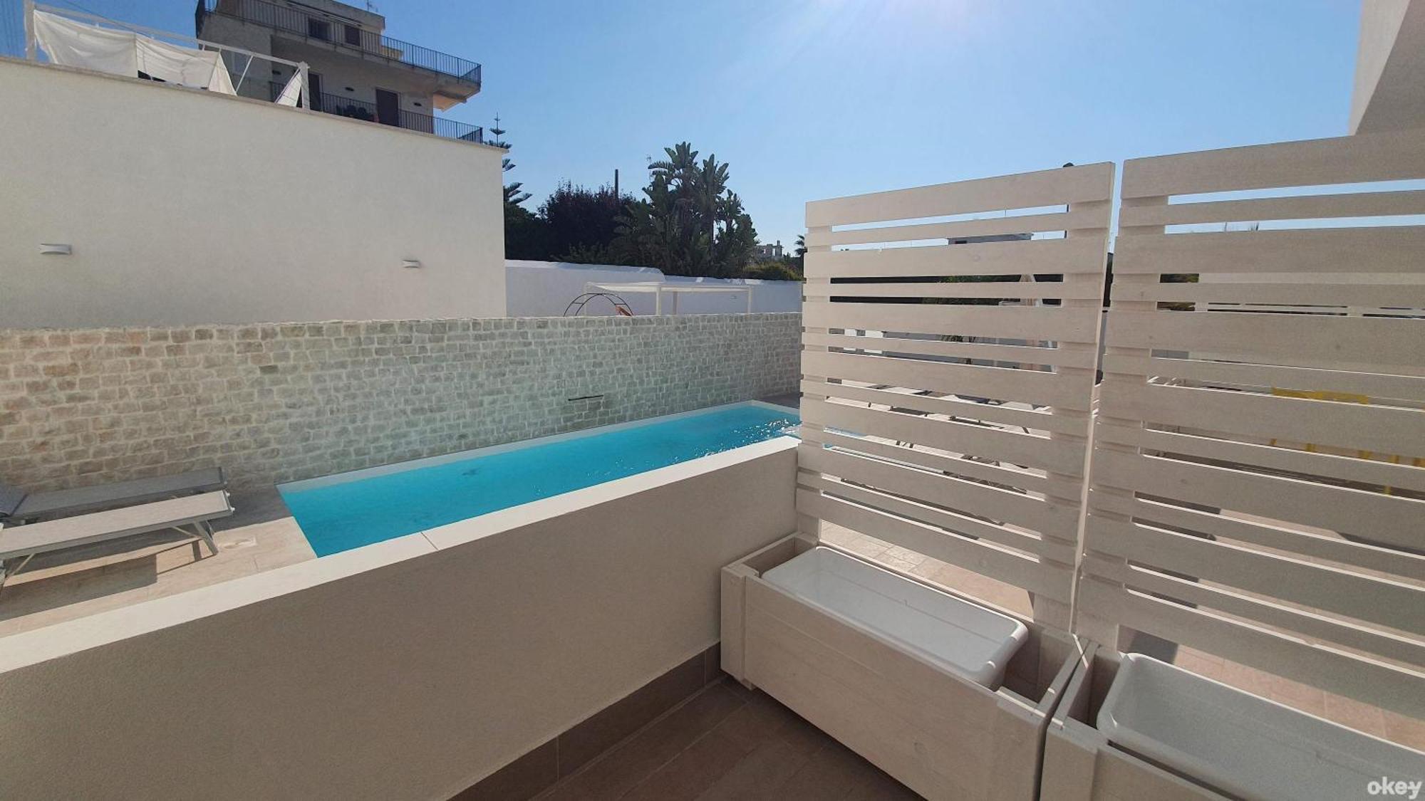 Villa Mediterranea Apartments - Seaview, Pool & Garden Bari Eksteriør bilde