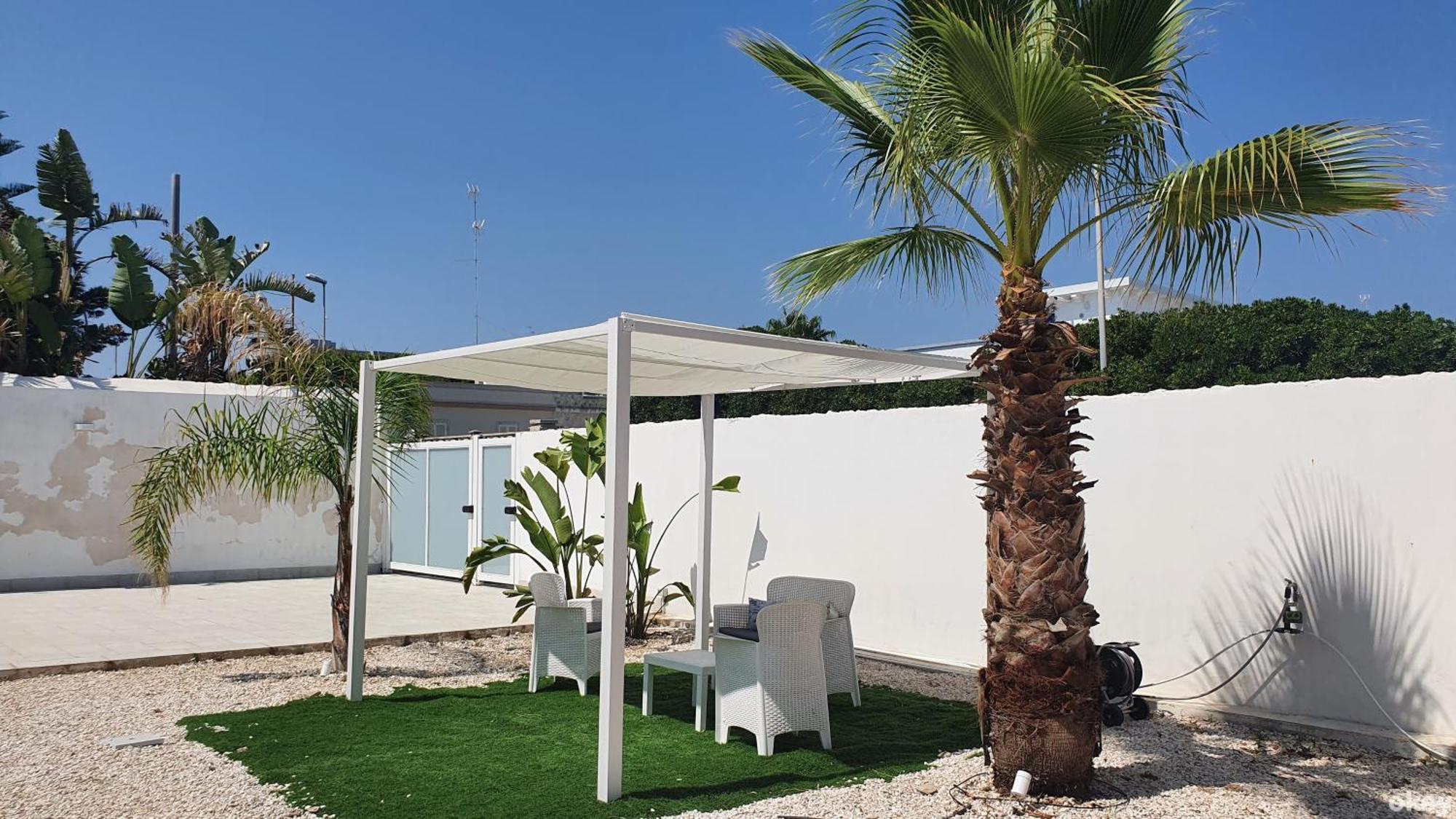 Villa Mediterranea Apartments - Seaview, Pool & Garden Bari Eksteriør bilde